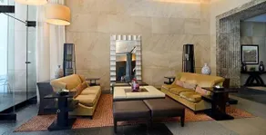 Financial District 3 Bedrooms Apartment - Image 2