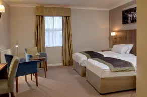 Dower House Hotel and Spa - Image 3