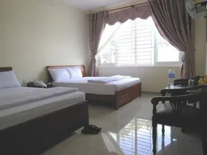 Huong Giang Hotel - Image 4