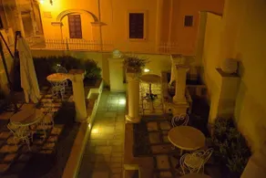 Palazzo Aurora - Image 2