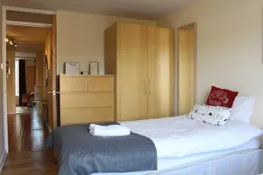 2 Bedroom City Centre Duplex Apartment - Image 5