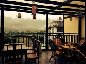 Zhangjiajie Long Residence Hotel - Image 5
