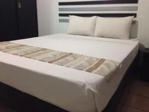 Emirates Hotel - Image 4