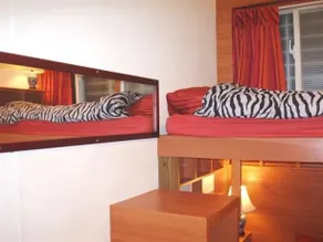 Taipei Ximen Zebra Apartment - Image 3