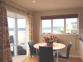 J&L Holiday House - Image 2