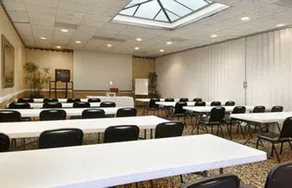 AmeriStay Inn - Image 3