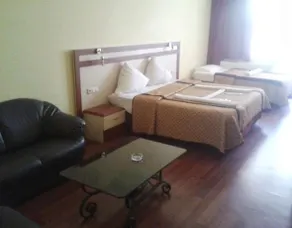 Örer Hotel - Image 3