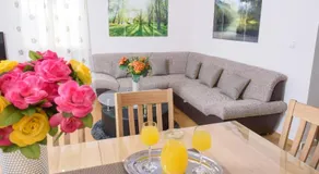 Penthouse Ivan - Image 4