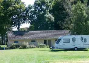Lanarth Hotel and Caravan Park - Image 3
