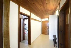 Artistic penthouse - Image 4