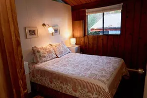 Maple Ridge Cottages - Image 2