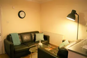 Birmingham Guest House 8 - Image 2