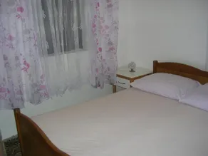 Apartment Perkovic Jadranka - Image 2