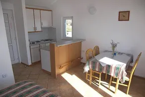 Apartmani Zlatni Rat - Image 5
