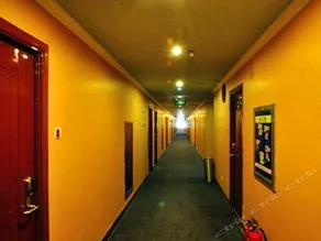 Gold Count Business Hotel - Image 4