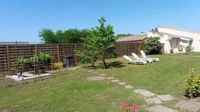Les Lilas - Image 4