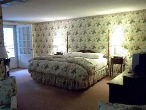 The Inn at Sawmill Farm - Image 3