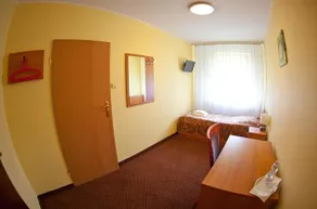 Hotel 3 - Image 5