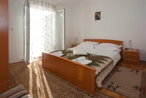 Apartments Frane Podstrana - Image 4