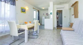 Apartment Povlja with Sea View 01 - Image 4