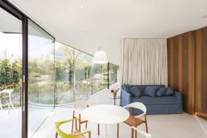 Mirror Houses - Image 4