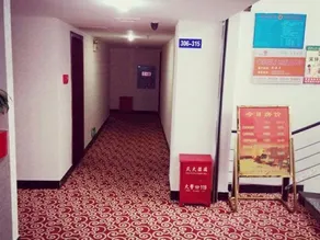 Houjie Chain Hotel - Image 4