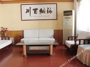 DONGHAI HOTEL - Image 3