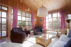 Tunga Holiday Home - Image 3