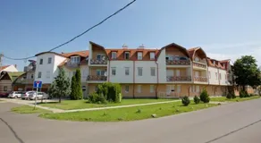 Zoli Apartmanok-Adri Kölcsey 32 - Image 4