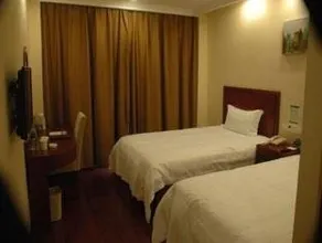 Greentree Inn Xinxiang Zhongyuan Road Express Hotel - Image 3