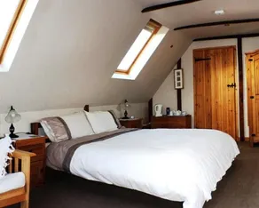 Whistlecraft Lodge - Image 5