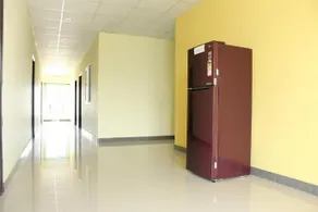 Chandran Hyline - Image 3