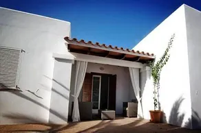 Viviendas Turisticas Es Jardi de Mitjorn - Image 3
