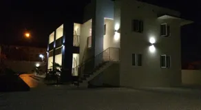 CuraCozy Apartments - Image 2