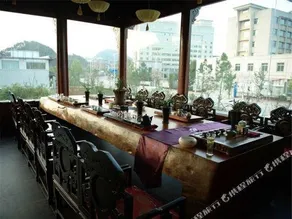 Mingshilou Hotel - Image 2