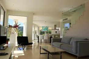 Villa De Oro - Image 2