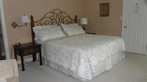 The Byron House - Image 3