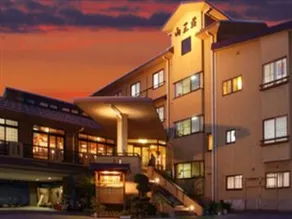 Yamasanso Hotel - Image 4