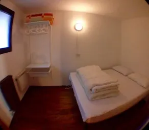 Housecervinia - Image 2