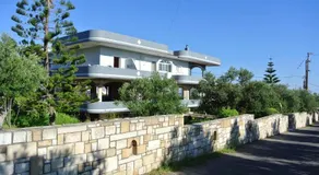Village Drapanias Apartments - Image 2