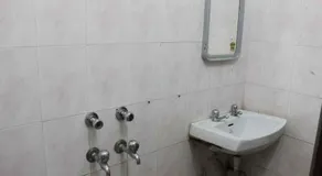 Hotel Vardaan - Image 2
