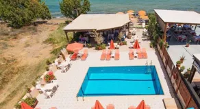 Papas Beach - Image 1