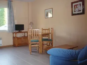 Aparthotel Ca Lauren - Image 4