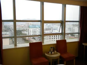 Easy Inn - Image 5