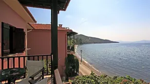 Iro House - Image 2