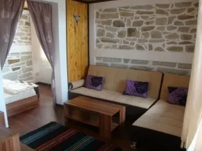 Trifon Zarezan Family Hotel - Image 4