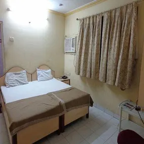 Hotel Dan - Image 5