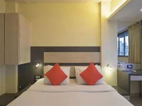 Hotel Mansarovar By OYO Rooms - Image 3