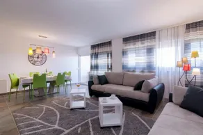 White Residence Accommodation - Image 4