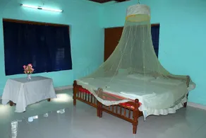 Silver Sand Guest Home - Image 5
